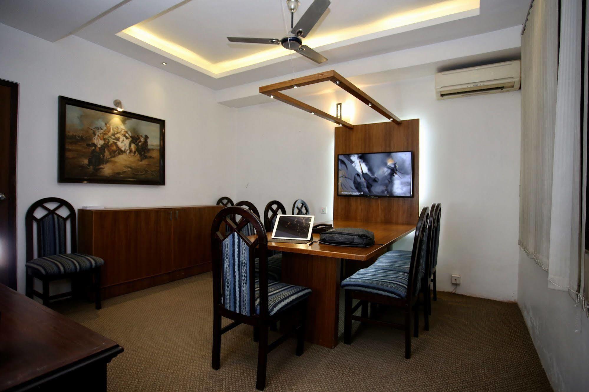 קטמנדו Marcopolo Business Hotel מראה חיצוני תמונה